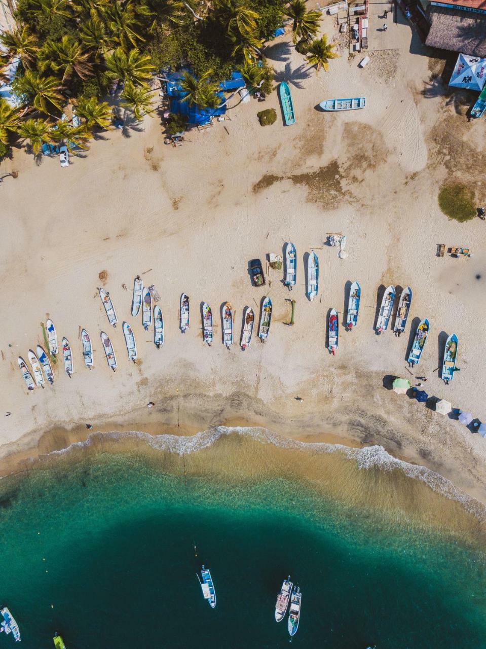 Nomad Beach House Hotel Puerto Escondido  Buitenkant foto