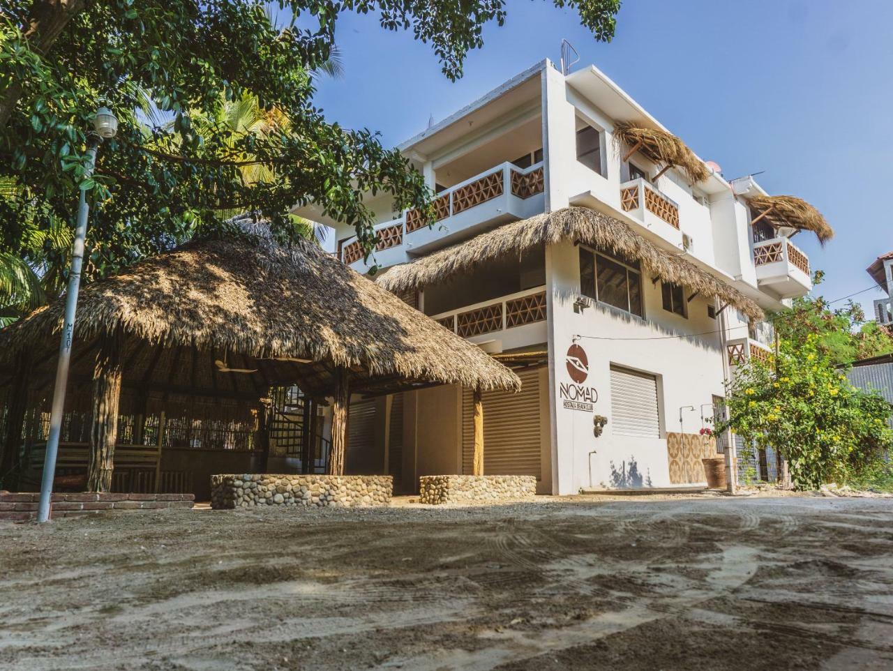 Nomad Beach House Hotel Puerto Escondido  Buitenkant foto
