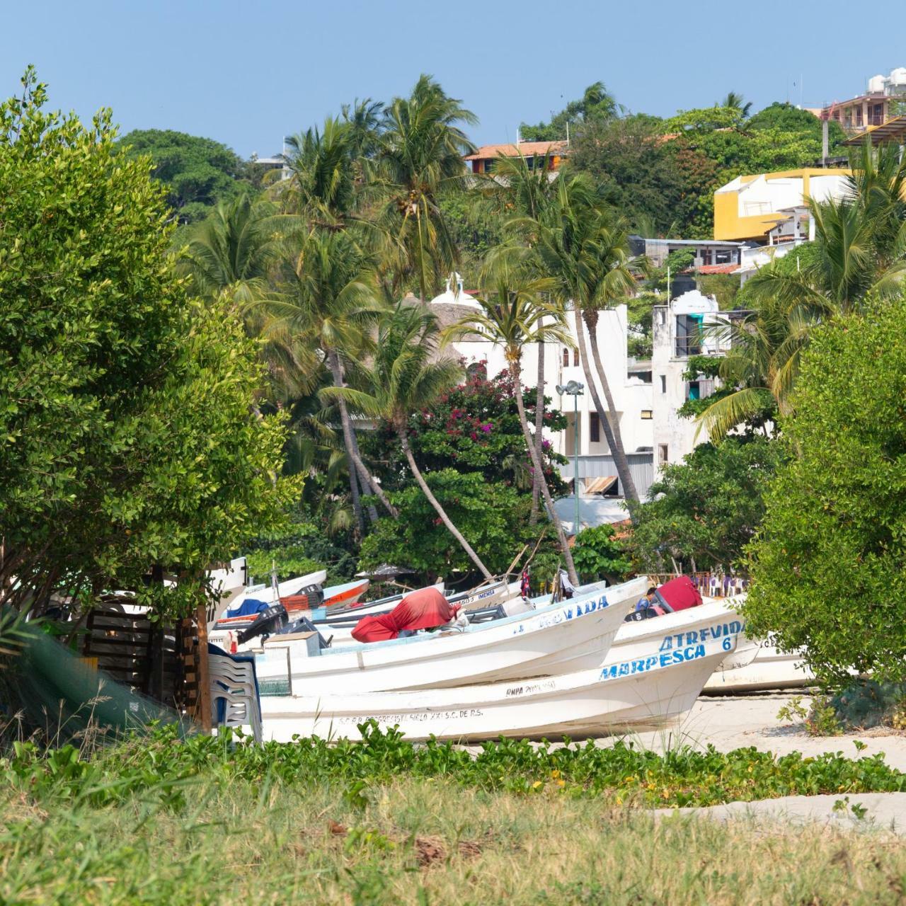 Nomad Beach House Hotel Puerto Escondido  Buitenkant foto