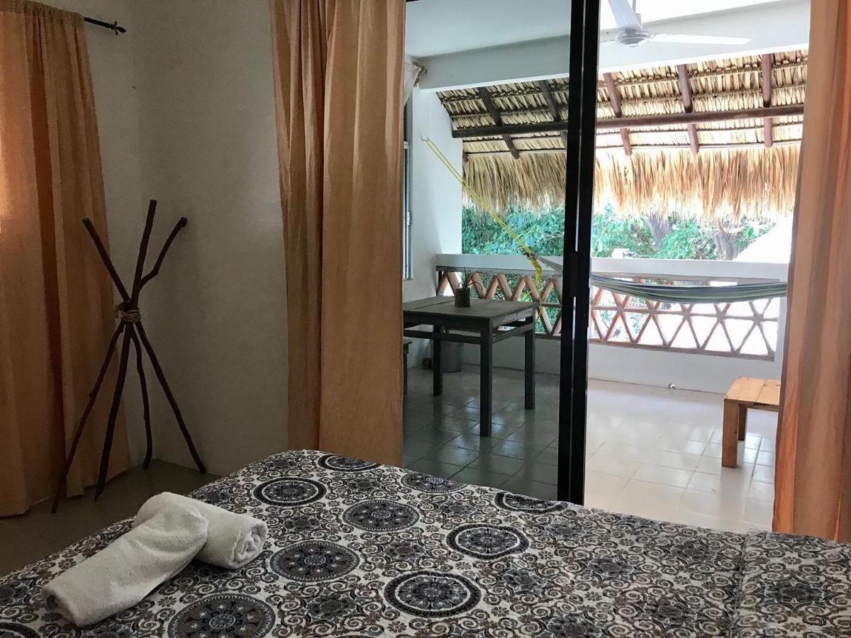 Nomad Beach House Hotel Puerto Escondido  Buitenkant foto